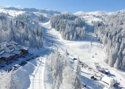 Zimovanje 2025, skijanje - Jahorina - Hoteli: Pogled na ski staze