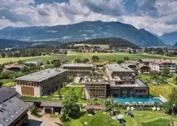 Sretenje - Kronplac - Hoteli: Hotel Falkensteiner 5*