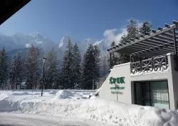 Sretenje - Kranjska Gora - Hoteli: Hotel Špik 4*