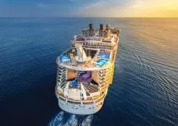 Prvi maj - Krstarenje Mediteranom - Hoteli: Brod Allure of the Seas