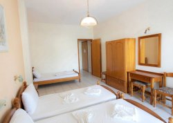 Ammoudia - Hoteli: Hotel Eleni 2*